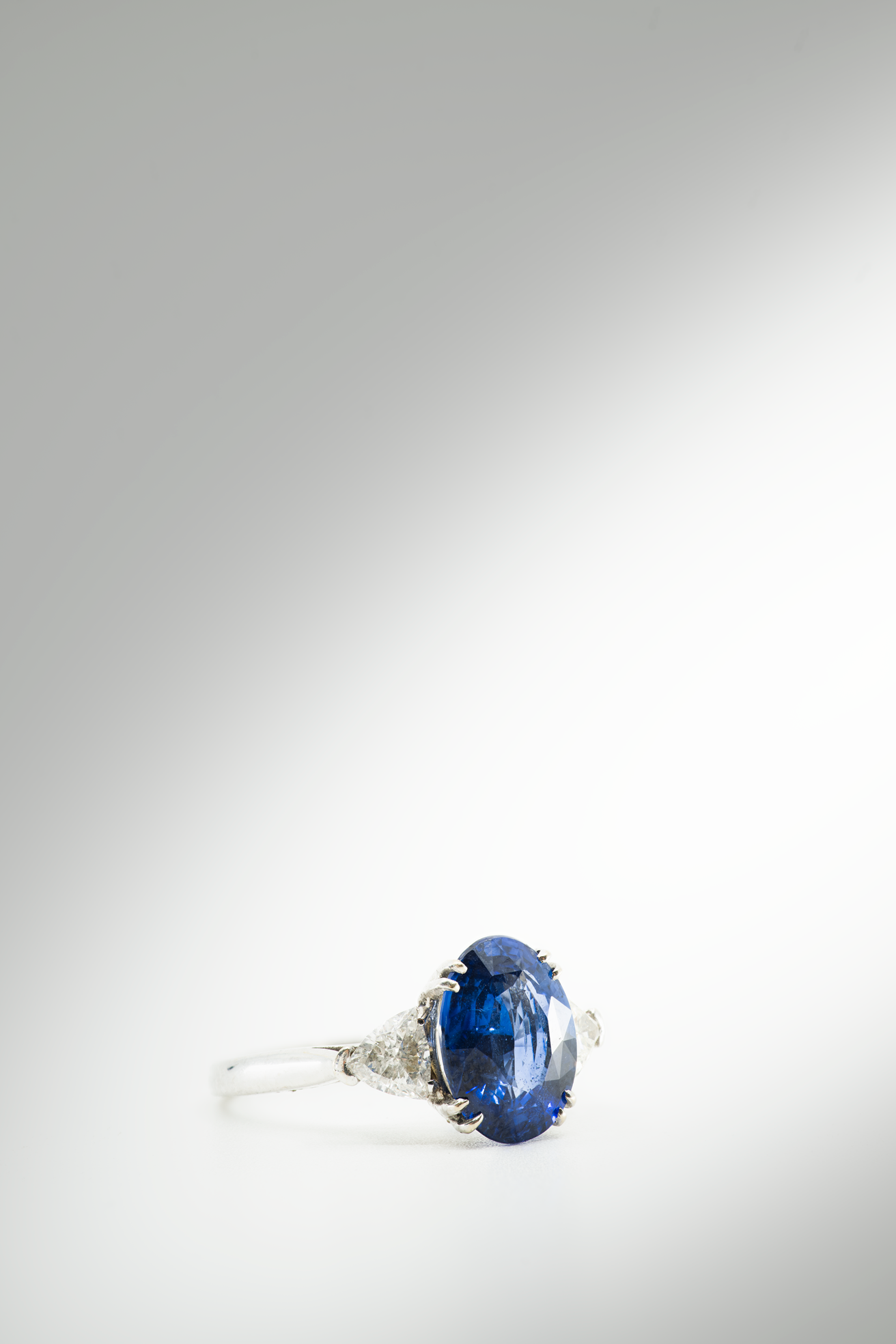 Sapphire ring 1970