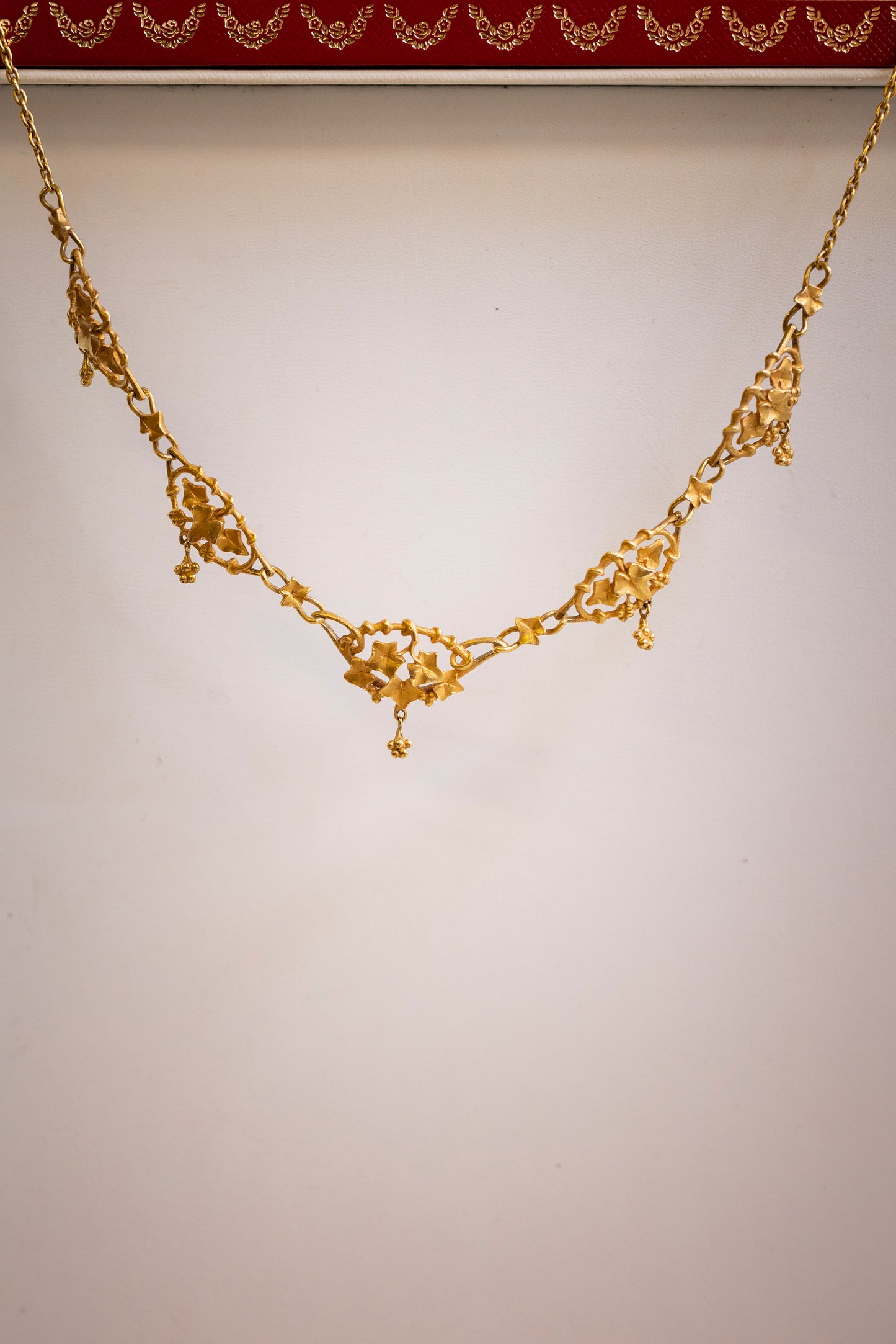 An art nouveau necklace made in France