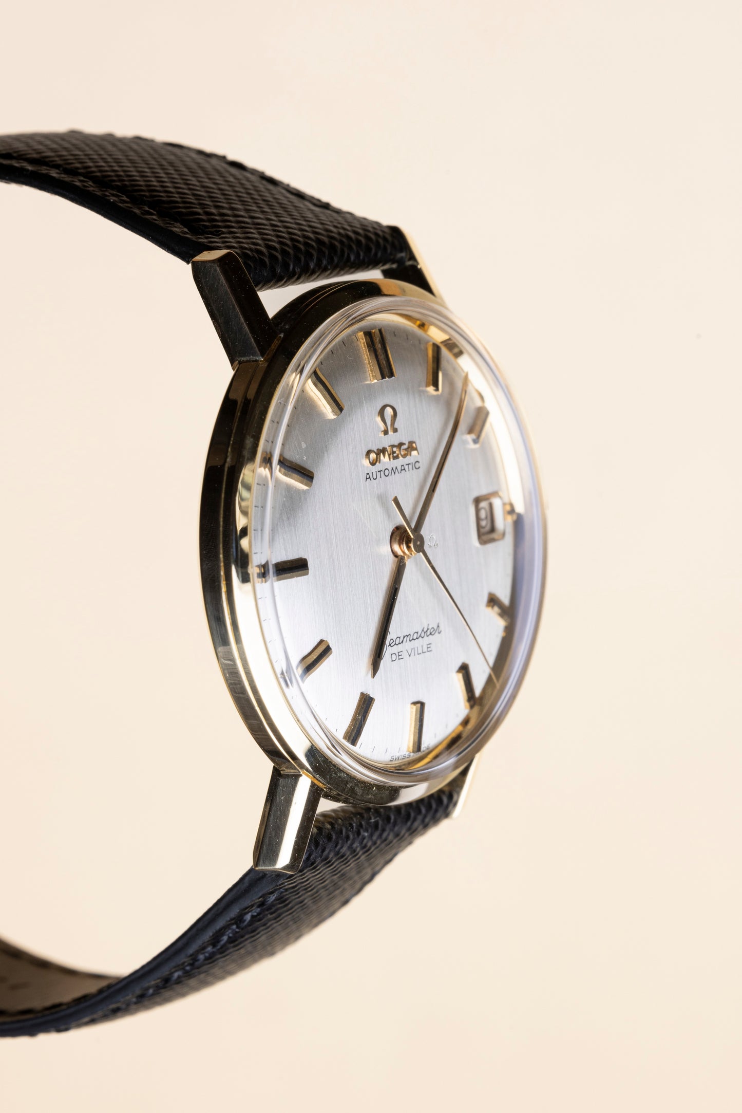 Omega Seamaster de Ville gold