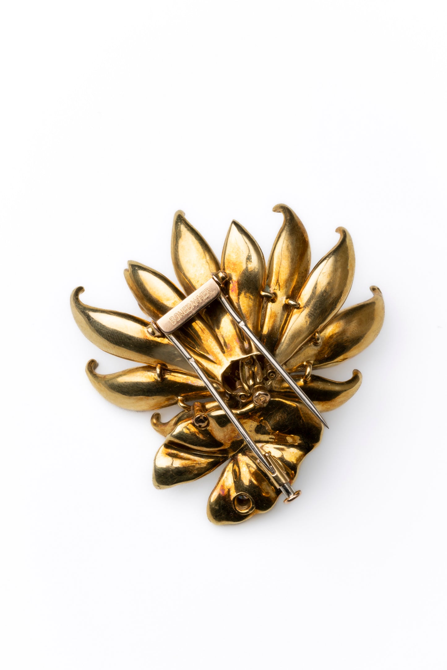 Mauboussin brooch sold by Bonnebakker Amsterdam